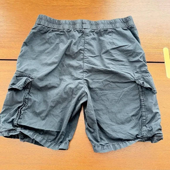 James Perse Navy Cargo Drawstring Shorts - Picture 5 of 6